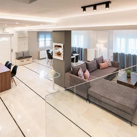 Luxurious - Private Pool, Jacuzzi, Sauna, & Gym - 13km To Rethymno Center וילה