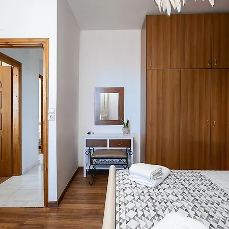 Luxurious - Private Pool, Jacuzzi, Sauna, & Gym - 13km To Rethymno Center