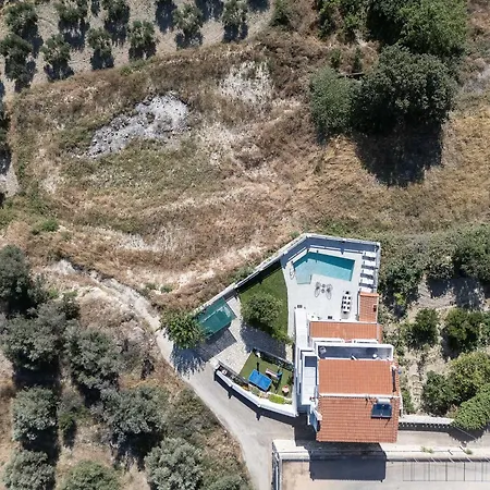 Luxurious - Private Pool, Jacuzzi, Sauna, & Gym - 13km To Rethymno Center Kirianna
