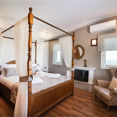 Villa Luxurious - Private Pool, Jacuzzi, Sauna, & Gym - 13km To Rethymno Center Kirianna
